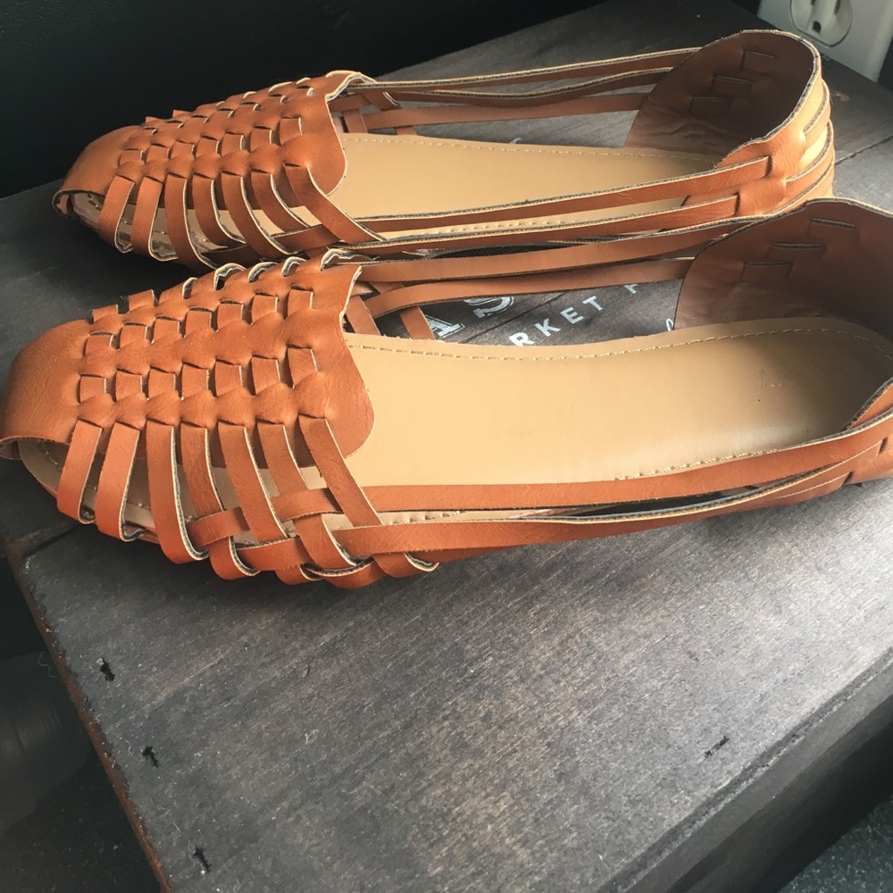 Women's Size 5 Woven Flats